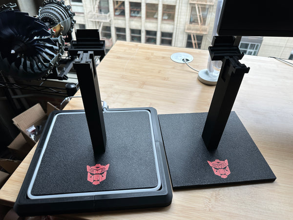 Robosen Grimlock stand - Shift Koncepts