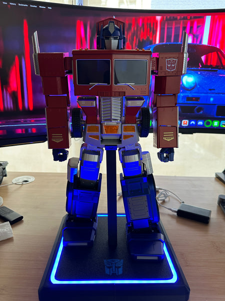 Robosen Optimus Prime Flagship Stand - Shift Koncepts