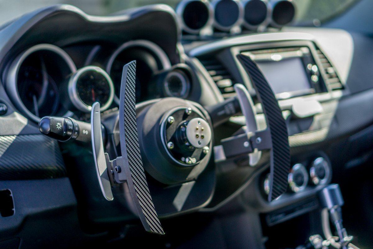 pedal shift Mitsubishi Telescoping Paddle Shifters